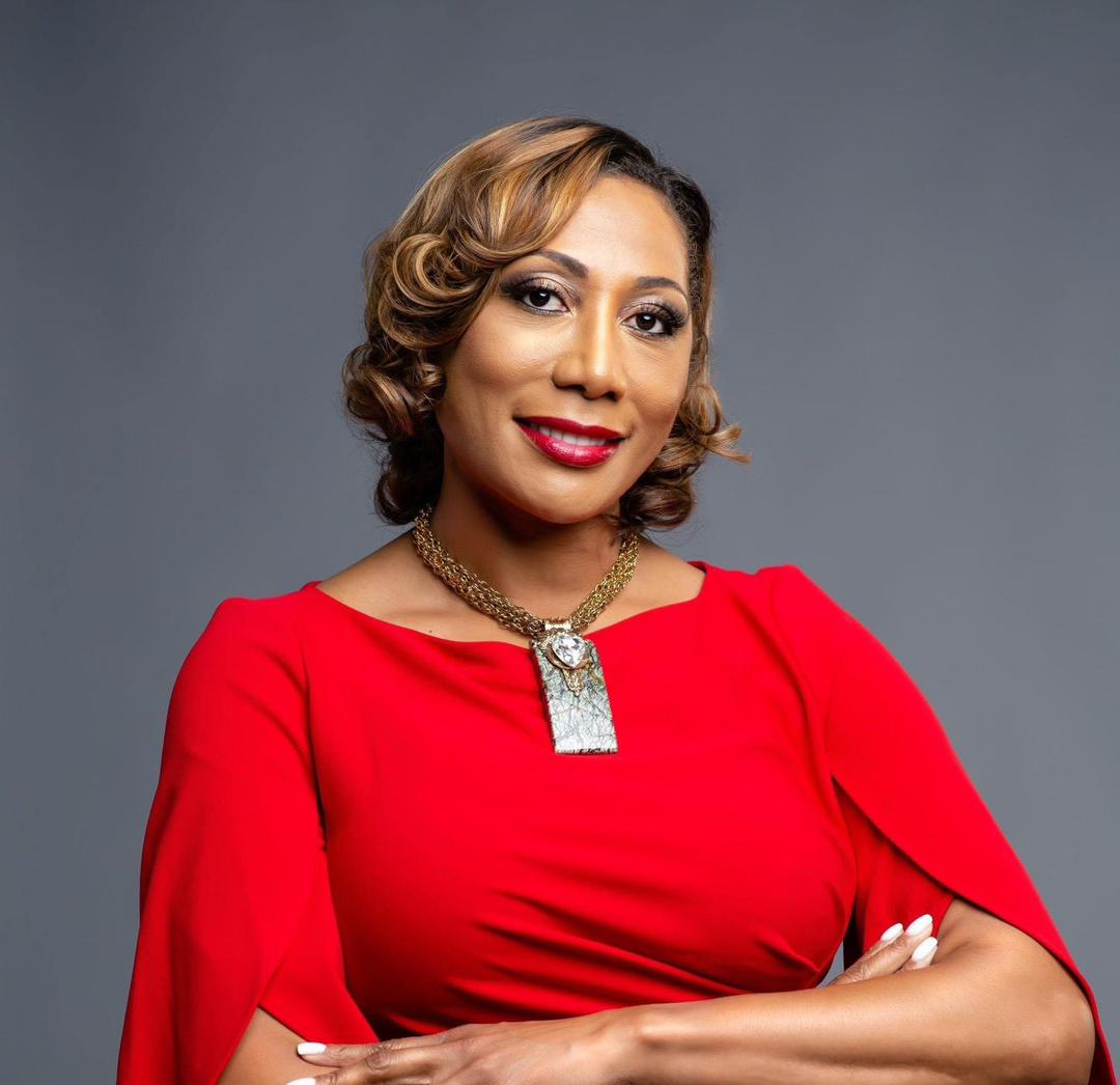 Dr. Stephanie Wall